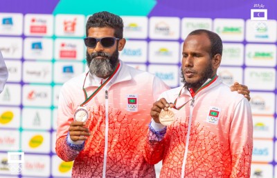 ފާތުން އަށް ތާރީހީ މެޑަލްއެއް، ބްރޯންޒް ހޯދައި ރައްޒާގު ޓާގެޓް ހާސިލުކޮށްފި