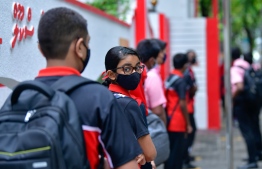 ކަންބޮޑުނުވޭ، ކުދިން ސްކޫލަށް ފޮނުވައިދީ: މިނިސްޓަރު