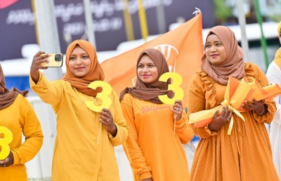 އޮޅުވެލީގެ މަޝްރޫއުތައް ފެށުނު ކަމަށްޓަކައި ވެސް ޒާހިރާއްތަގެ ވޯޓު ރައީސަށް