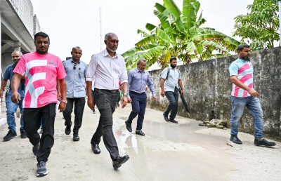 ރިސޯޓް މުވައްޒަފުންނަށް ގިނަގިނައިން އާއިލާ ކައިރިއަށް ދެވޭނެ ގޮތް ހަދައިދޭނަން: މުއިއްޒު