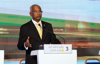 އެންމެ ބޮޑު ތުހުމަތަށް ރައީސްގެ ރައްދު: މިލިޓަރީ މަސައްކަތެއްގައި ސިފައިން ނުތިބޭނެ