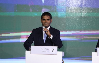ކެބިނާއި މުޅި ސަރުކާރުގެ 30 ޕަސެންޓް ދޭނީ ޒުވާނުންނަށް: އިލްޔާސް