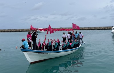 ވާދަވެރިކަން ބޮޑު؛ "ނައިފަރުގެ ބޮޑު ފަޅި އޮތީ މުއިއްޒާ އެކު"