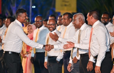 ތިނަދުއަށް ރައީސްގެ ވައުދު: ޓޫރިޒަމް ޒޯނާއި ބިން ހިއްކުމާއި 500 ފްލެޓް