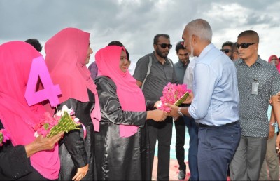 ޔާމީނުގެ ތަސައްވުރަށް ފައިނުގައި އެއާޕޯޓް އަޅަން މުއިއްޒުގެ ވައުދެއް
