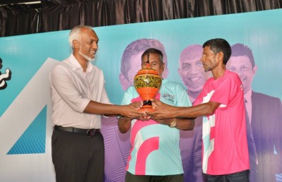ކުރަން ނުކުރަން އުޅޭ ތުޅާދޫ އެއާޕޯޓް އަޅާފައި ދައްކާނަން: މުއިއްޒު