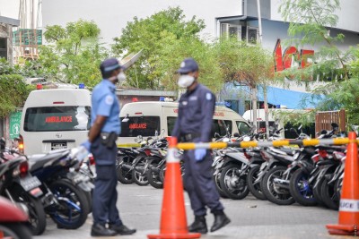 ޕޭޝަންޓް 21އާ ގުޅުން ހުރި އިތުރު 11 ގެއެއް ކަރަންޓީނުކޮށްފި