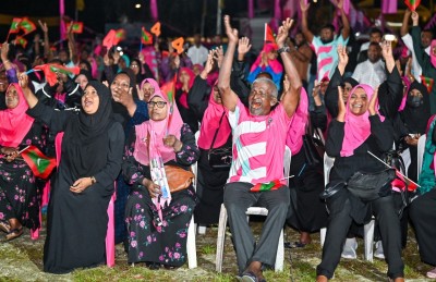 ބޮޑެތި ވައުދުތަކަކާއެކު މުއިއްޒުގެ އަމާޒު ލ. އަތޮޅުގައި ޓޫރިޒަމް ފައްކާ ކުރަން