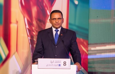 އަޅުގަނޑަކީ ސަރުކާރު ބަދަލުކުރާ މީހެއް ނޫން، އިގްތިސާދު ބަދަލު ކޮށްލާނެ މީހާ: ނާޒިމް