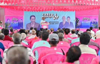 ކަލައިދޫ-ދަނބިދޫ ކޯޒްވޭ އަވަސްކޮށް، އިސްދޫ-ކަލައިދޫ މަގުތަކުގައި ތާރު އަޅާނަން: މުއިއްޒު