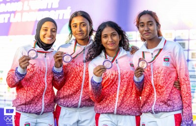 އަންހެނުންގެ 4 ގުނަ 400 މީޓަރު ރިލޭ އިން ވެސް ބްރޯންޒް