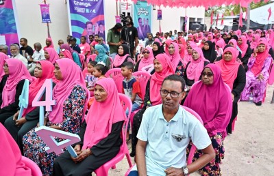 މުއިއްޒު ކާށިދުއަށް ދެއްވީ ދަނޑުވެރިކަމާއި ޓޫރިޒަމް އުންމީދު