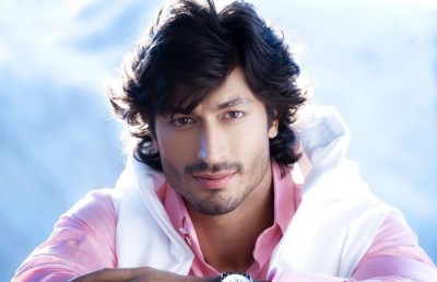 ބޮލީވުޑްގެ ޚަބަރުތައް ކުރުކޮށް