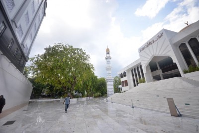 މިސްކިތްތަކުން ފެން ކަނޑާލަނީ