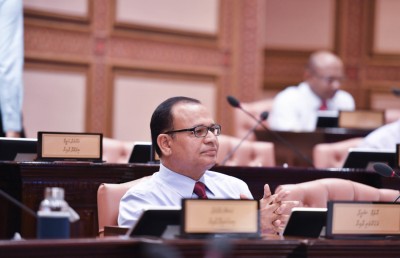 ލޮކްޑައުންގައި ހާލުގައި ޖެހޭ މީހުންނަށް އެހީވާން ކުއްލި މައްސަލައެއް