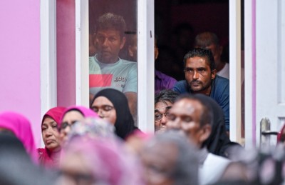 ރާއްޖޭގެ މިނިވަންކަމަށް ހުރަސްއެޅޭ ނަމަ އިންޑިއާގެ ކުންފުނިތައް ބޭރުކުރާނެ ކަމުގެ އިންޒާރު!