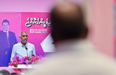 ރާއްޖޭގެ މިނިވަންކަމަށް ހުރަސްއެޅޭ ނަމަ އިންޑިއާގެ ކުންފުނިތައް ބޭރުކުރާނެ ކަމުގެ އިންޒާރު!
