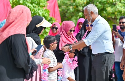 ކަލައިދޫ-ދަނބިދޫ ކޯޒްވޭ އަވަސްކޮށް، އިސްދޫ-ކަލައިދޫ މަގުތަކުގައި ތާރު އަޅާނަން: މުއިއްޒު