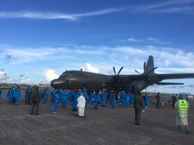 71 ދިވެހި ދަރިވަރުންނާ އެކު ބަންގުލަދޭޝް ޑޮކްޓަރުންގެ ޓީމް ރާއްޖެ އަތުވެއްޖެ