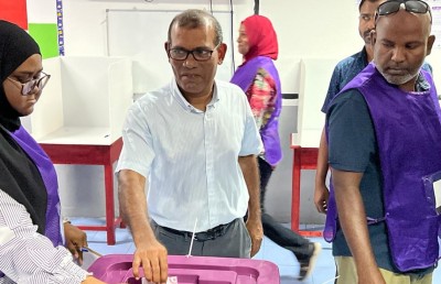100 ފޮށި: ރައީސާއި މުއިއްޒު ވާދަކުރައްވަނީ ވަރަށް ގާތުން