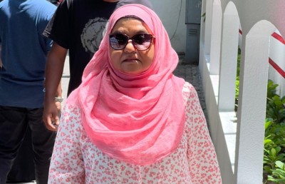 100 ފޮށި: ރައީސާއި މުއިއްޒު ވާދަކުރައްވަނީ ވަރަށް ގާތުން