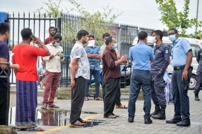 ކޮވިޑް ޖެހިފައިވާ އިތުރު 11 މީހަކު ފެނިއްޖެ