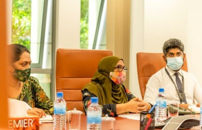 ޑްރަގްގެ މައްސަލަތައް ހައްލު ކުރުމަށް އެއްބާރުލުން ހޯދަން މިނިސްޓަރު އޮފީސްތަކަށް