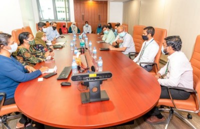 ޑްރަގްގެ މައްސަލަތައް ހައްލު ކުރުމަށް އެއްބާރުލުން ހޯދަން މިނިސްޓަރު އޮފީސްތަކަށް