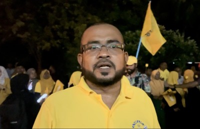ތާރީހީ، އެންމެ ހޫނު މަރުހަބާ: "އައްޑޫ މާ ޗާލުކޮށް އޮތީ ރައީސާ އެކު"
