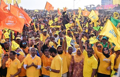 ރައީސްގެ ފަހު މެސެޖް: ހަމަޖެހުމާއި އުފާވެރިކަމުގައި ދެމިތިބެން އަޅުގަނޑަށް ވޯޓުދެއްވާ