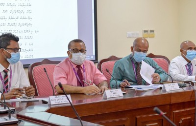 އީސީން އެދޭ ވަރަށް އިންތިޚާބަށް ވަގުތު ދޭން ކޮމިޓީން ފާސްކޮށްފި