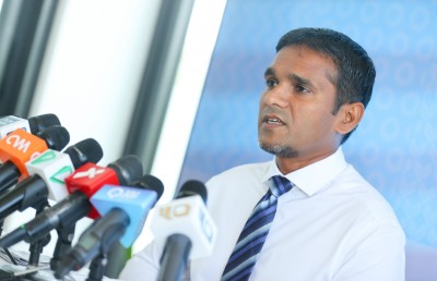 ޑިމޮކްރެޓްސް އޮތީ ދެ ޕާޓީއާ އެކު ވެސް މަޝްވަރާކުރަން ތައްޔާރަށް