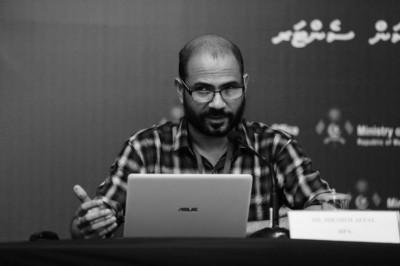 ކޮންޓެކްޓްސް ގިނަވެ، ޕޮޒިޓިވްވާ މީހުން އިތުރުވުމުގެ ބިރު