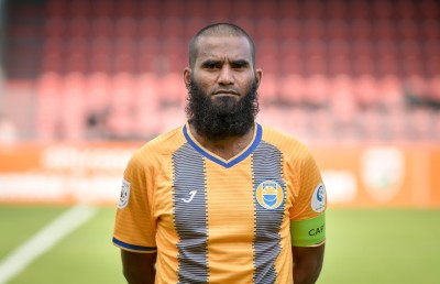 ބޭނުމީ އަޝްފާގު ރިކަވާވެގެން މެޗުތަކުގައި ކުޅެން: އާތީ