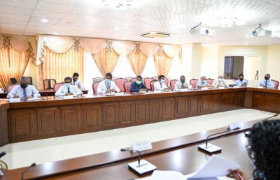 ރިސޯޓްތަކުން ކަނޑަށް ކުނި އެޅުން ކުއްލިއަކަށް ނުހުއްޓޭނެ: މަޓީ