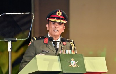 ދިވެހި ސިފައިންގެ ބާރު ނުހިނގާ ތަނެއް، އުޅަނދެއް ވެސް ނޯންނާނެ: ޝަމާލް
