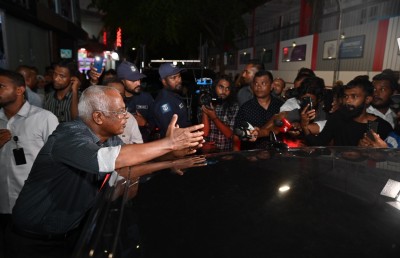 ކޯލިޝަން މަޝްވަރާތަކަށް ވުރެ ބޮޑަށް ފޯކަސް އޮތީ ކެމްޕެއިނަށް: ރައީސް