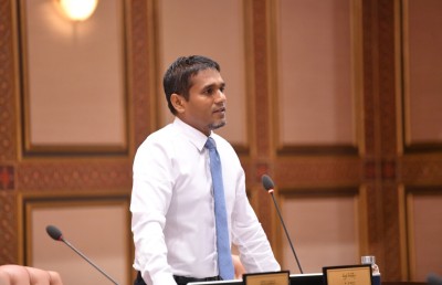 އަންހެނުންނަށް ގޮނޑި ހާއްސަކޮށް މެންބަރުންގެ އަދަދު 76 ގައި ހިފަހައްޓަން ގާނޫނުއަސާސީއަށް އިސްލާހެއް