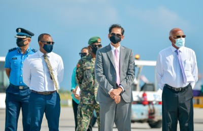 ވެކްސިންގެ ސަބަބުން ފުރާނަތައް ސަލާމަތްވެ އިގުތިސާދު ރަނގަޅުވާނެ ކަމަށް އުއްމީދުކުރަން: ސަފީރު