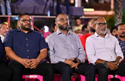 ޖޭޕީގެ މެމްބަރުން މުއިއްޒަށް ތާއީދު ކޮށްދޭން ޝަހީމް އެދިވަޑައިގެންފި