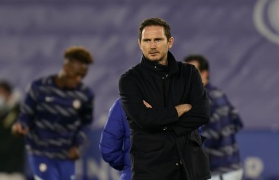 ނޫސްވެރިންނަށް ލަމްޕާޑް ފާޑުކިޔައިފި