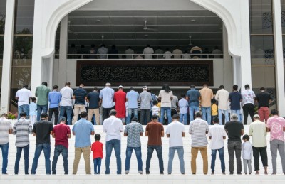 މިސްކިތަކުން ފައިވާނެއް ވަގަށް ނެގި މީހަކު އެއް މަހާއި 24 ދުވަހަށް ޖަލަށް