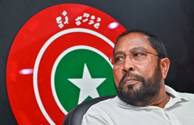ޖޭޕީން ނިންމީ އެއްވެސް ކެންޑިޑޭޓެއްގެ ފަހަތަށް ނާރަން