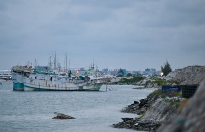 ފަޅުތެރޭ ހުރި އުޅަނދުތައް ނަގައި މިރޭ ހުޅުމާލެ ފޭސް ތިނެއް ހިއްކަން ފަށަނީ