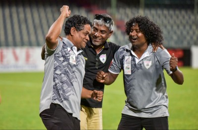 އީގަލްސް ހާއްސަވާނެ، އެކަމަކު ބޭނުމީ ޔޫވީ މޮޅުވާން: ސާންތީ