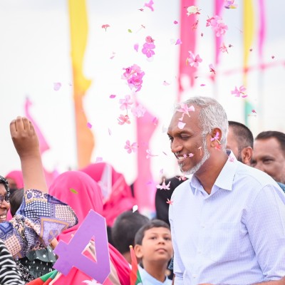 މުއިއްޒަށް ފެނިވަޑައިގަތީ މަޝްރޫއުތައް ނުހިނގާ ކަމުގެ ހެކި