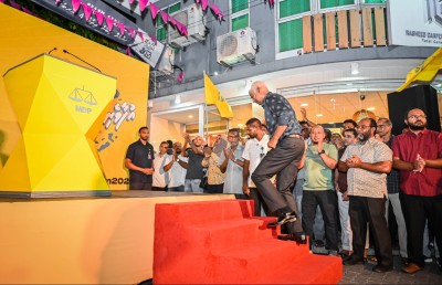 މުއިއްޒުގެ ހައުސިން މިނިސްޓަރު ކަމުގައި އެންމެ ގޯއްޗެއް ވެސް ދޫނުކުރެވުނު: އިޔާދު