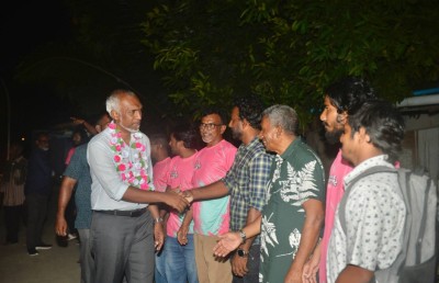 މުއިއްޒުގެ ސުވާލެއް: ވެންޓިލޭޓަރުތަކުގެ ފައިސާ ކޮބާ؟