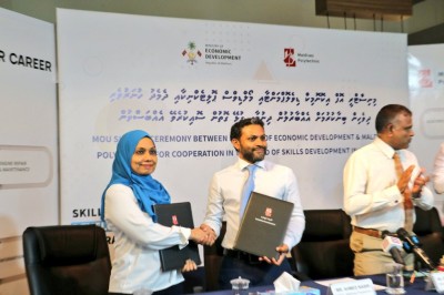ކޮވިޑް 19 އަށްފަހު ވަޒީފާގެ ބާޒާރަށް މީހުން ތަމްރީން ކުރުމާ ގުޅޭގޮތުން މަޝްވަރާކޮށްފި