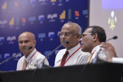 ނަޝީދުގެ ކެތްތެރިކަން ކޮޅުންލައި، ސަރުކާރަށް އިންޒާރެއް